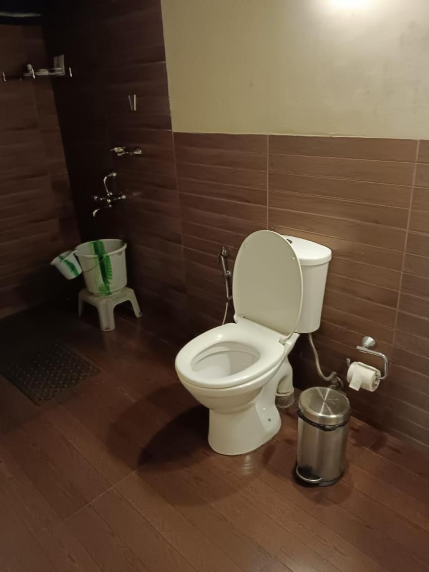 Monica Garden Bungalow Valparai Ngoại thất bức ảnh